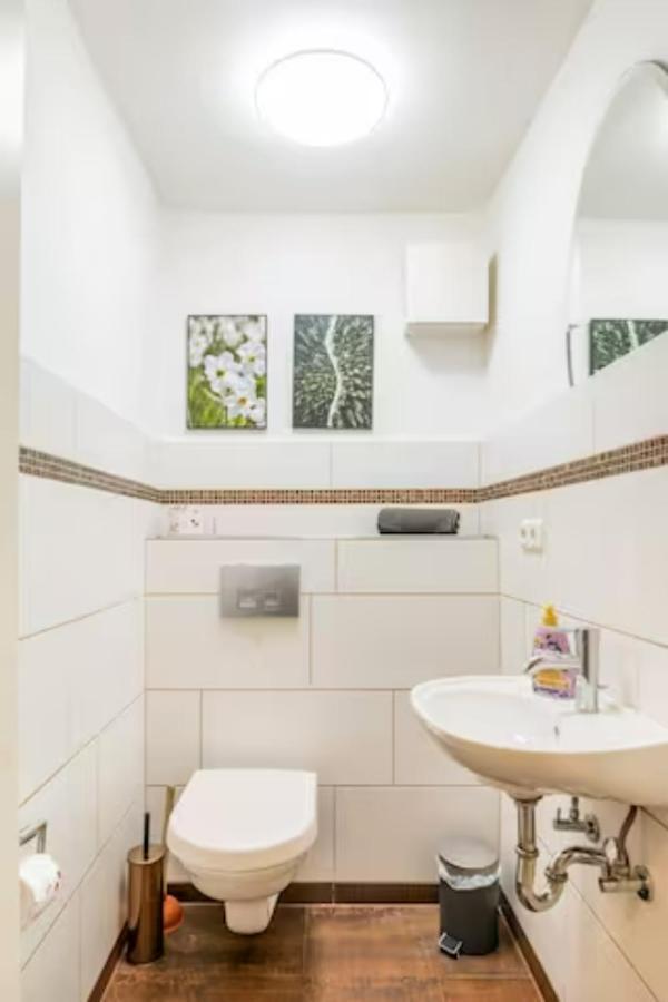 Grosszuegige 185M2-Altbauwohnung In Bestlage 7Zimmer-2Baeder-2Kuechen-2Wcs هامبورغ المظهر الخارجي الصورة