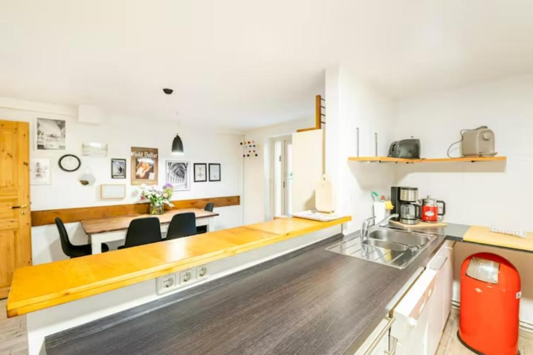 Grosszuegige 185M2-Altbauwohnung In Bestlage 7Zimmer-2Baeder-2Kuechen-2Wcs هامبورغ المظهر الخارجي الصورة